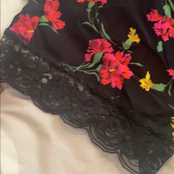 House robe - Picture 2 of 3